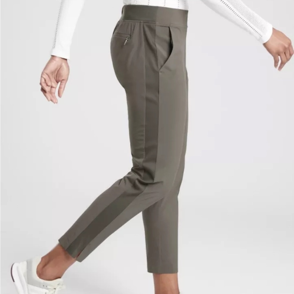 Athleta Brooklyn Ankle Pant: Olive, Featherweight • Size 2
